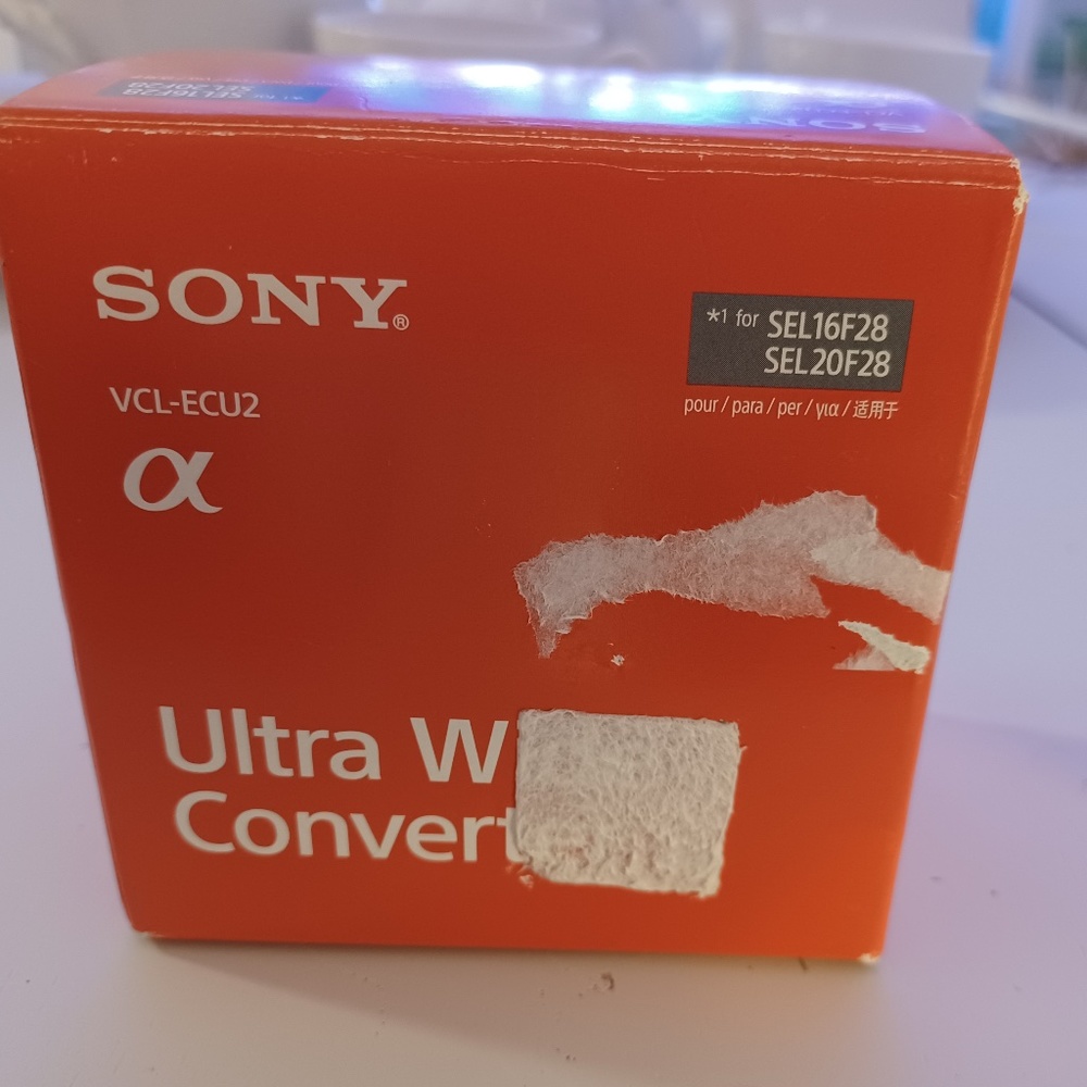 Sony Ultra Wide Converter VCL-ECU2